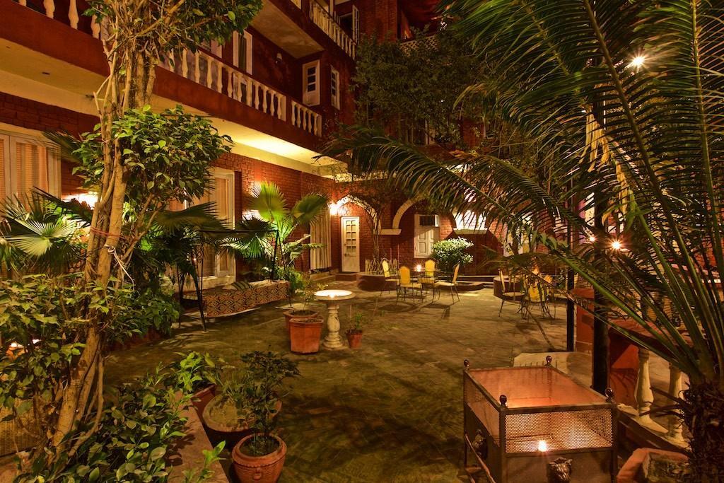 Hôtel Ranjit'S Svaasa Amritsar Extérieur photo