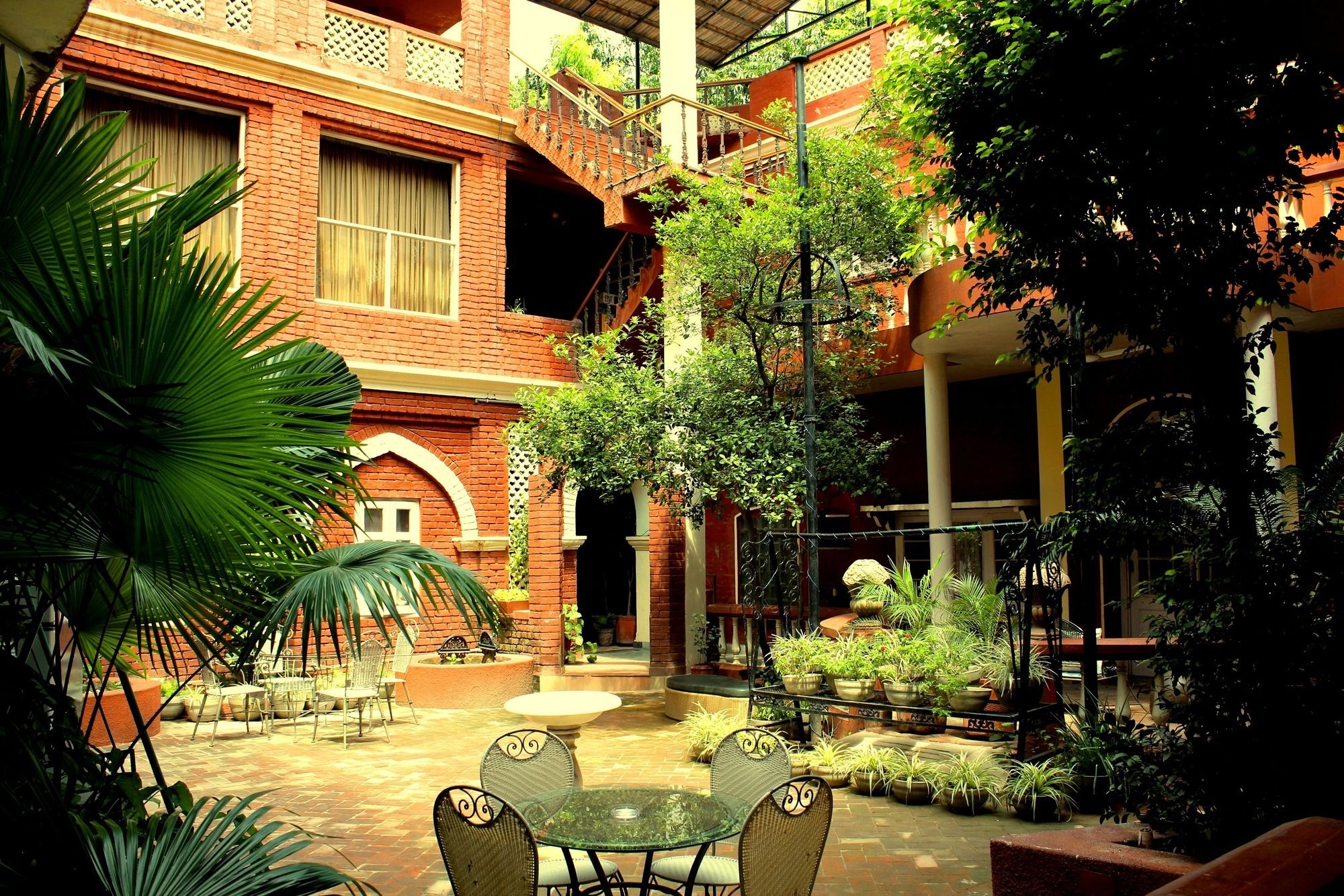 Hôtel Ranjit'S Svaasa Amritsar Extérieur photo